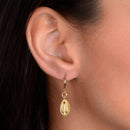 Brinco Dourado de Argolinha Com Búzios - Galeria